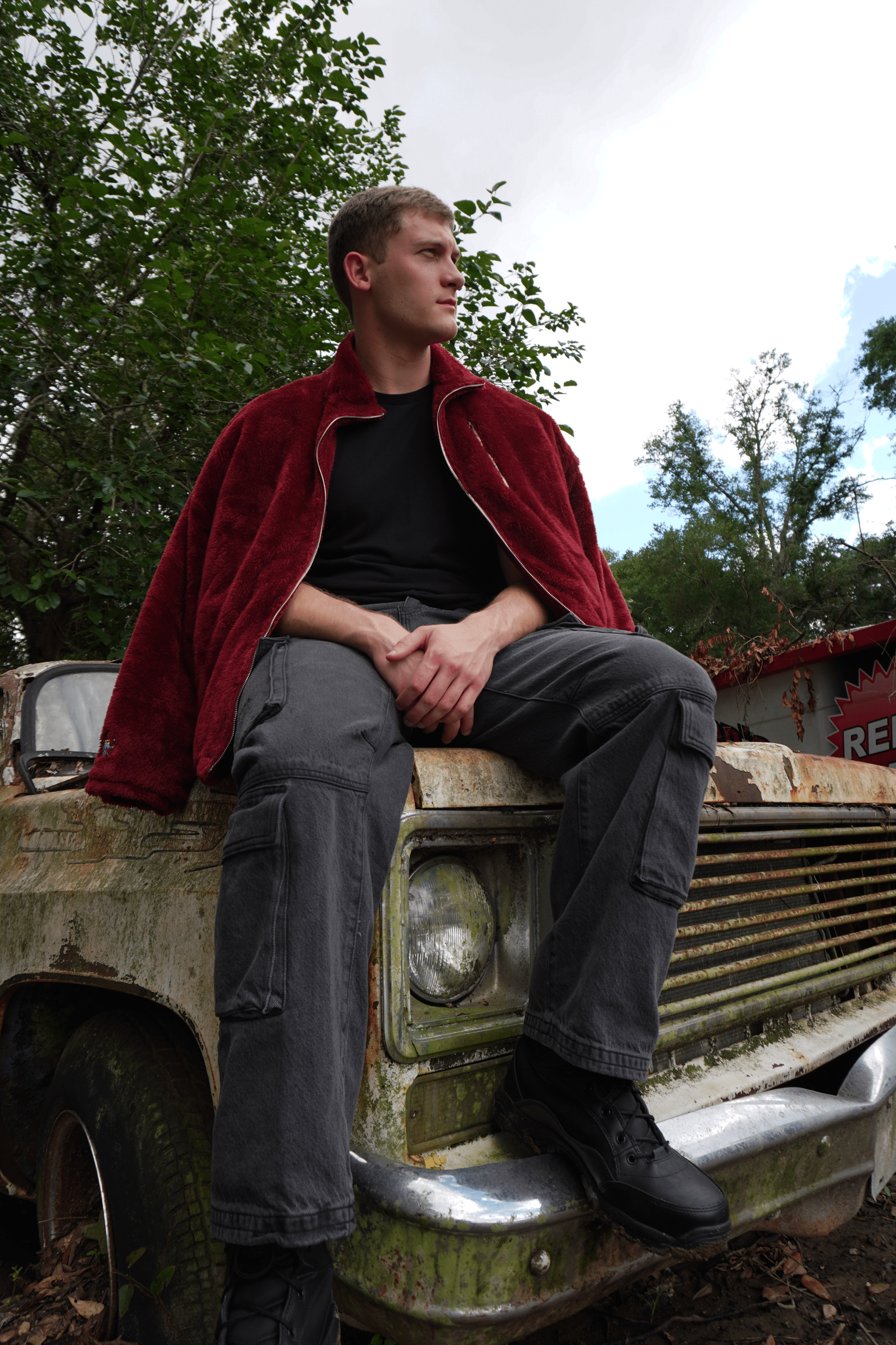 Kid Sherpa (PRE-ORDER)
