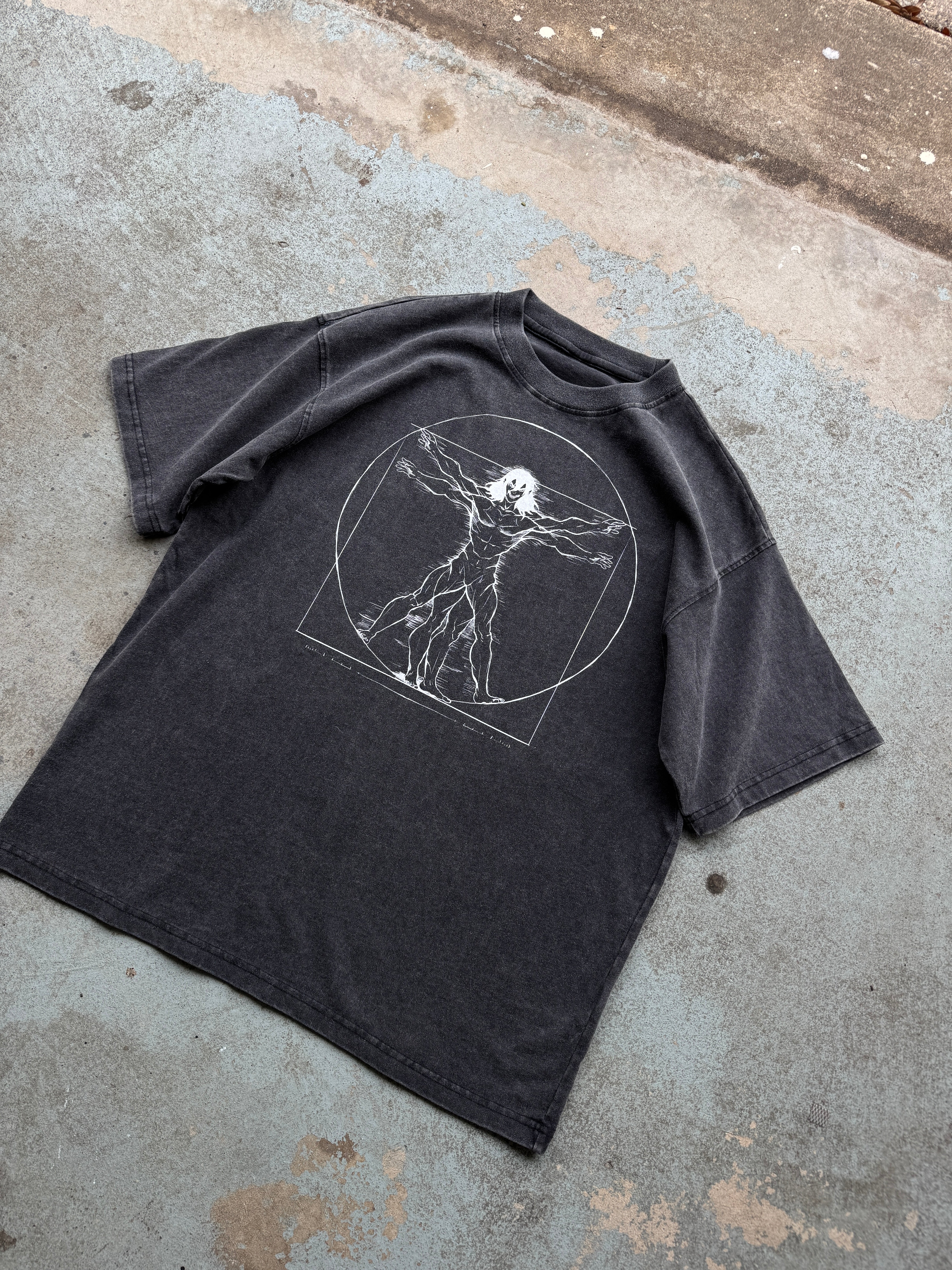 Vitruvian Eren Tee (Retro Black)